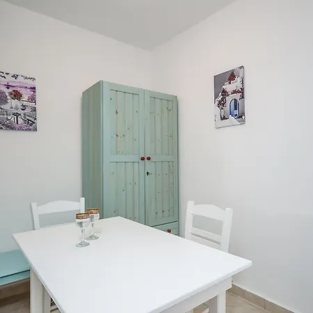 Sunday * Agia Anna (Naxos)