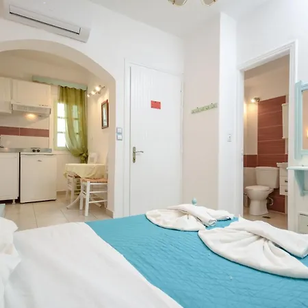 Daire Sunday Agia Anna (Naxos)