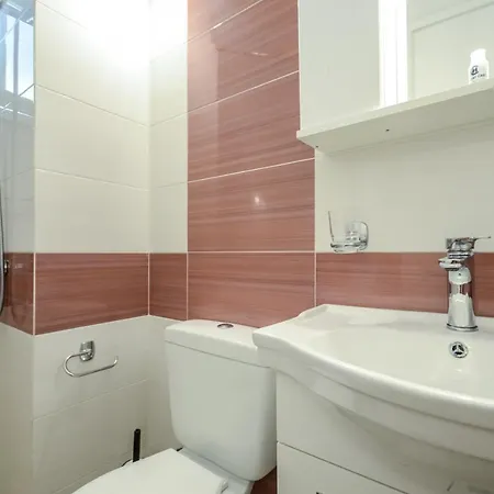 Daire Sunday Agia Anna (Naxos)