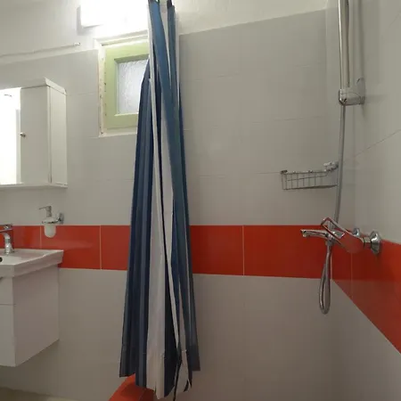 Daire Sunday Agia Anna (Naxos)