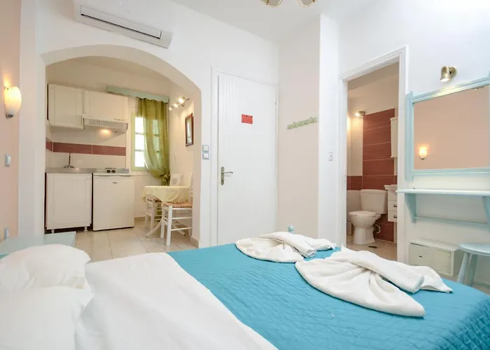 公寓 星期天一室公寓酒店 Agia Anna (Naxos)