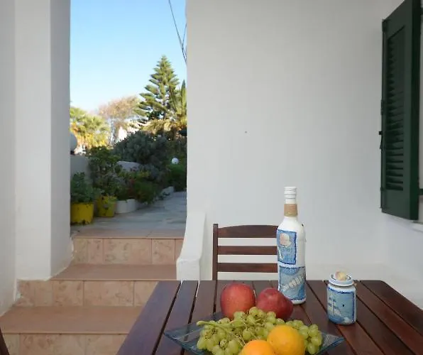 Sunday Agia Anna (Naxos)